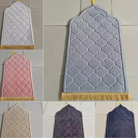 Prayer mats - Picture 1 of 6